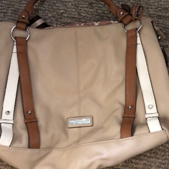 Jessica Simpson handbag - Picture 1 of 3